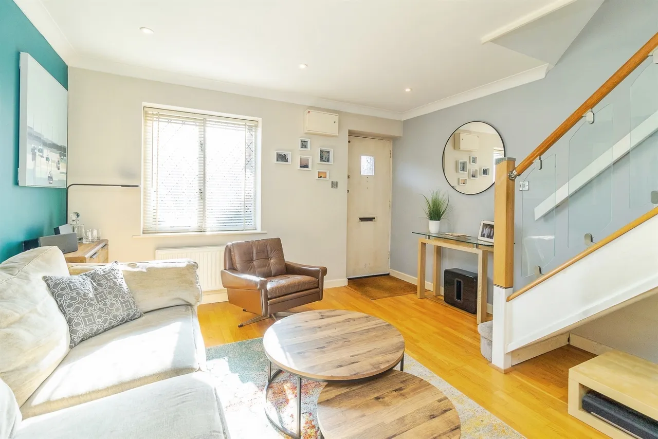 Isaacson Drive, Wavendon Gate, MK7, photo 5