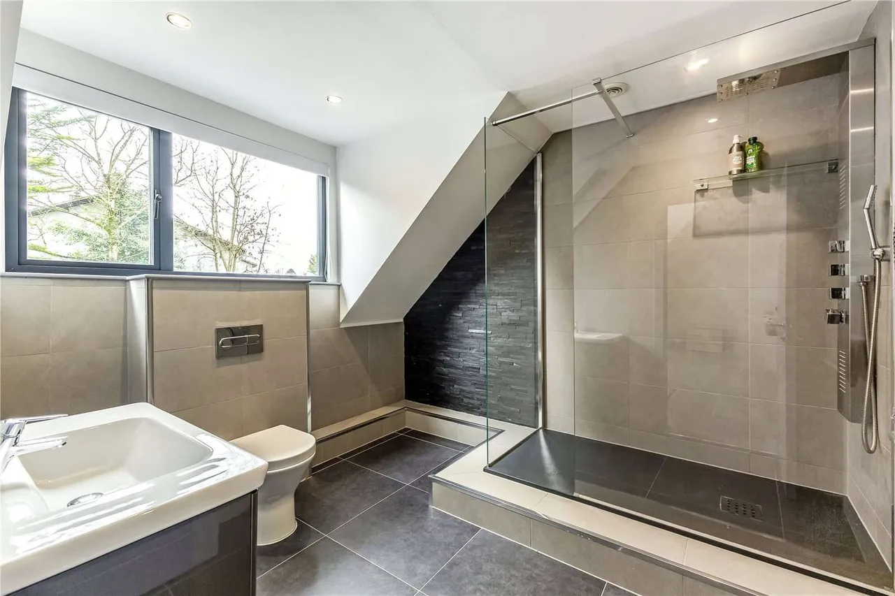 Weston Road, Failand, North Somerset, BS8 3UR, photo 9