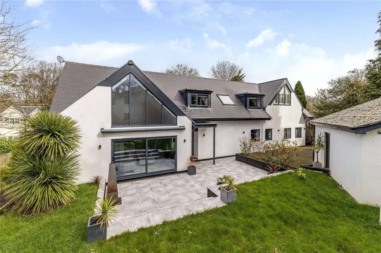 5 bed house for sale — Weston Road, Failand, North Somerset, BS8 3UR