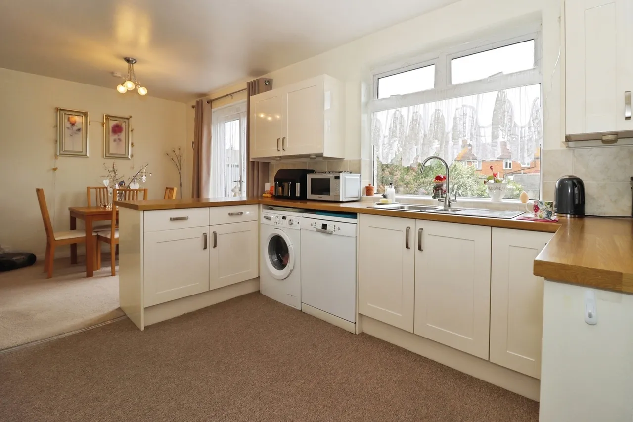 Valley Road, Mangotsfield, Bristol, BS16, photo 6
