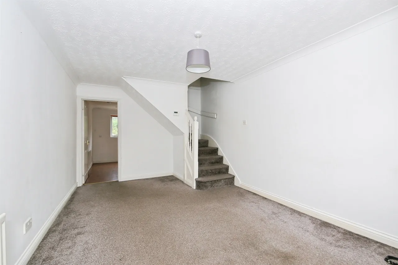 Farriers Court, Orton Longueville, PE2, photo 5