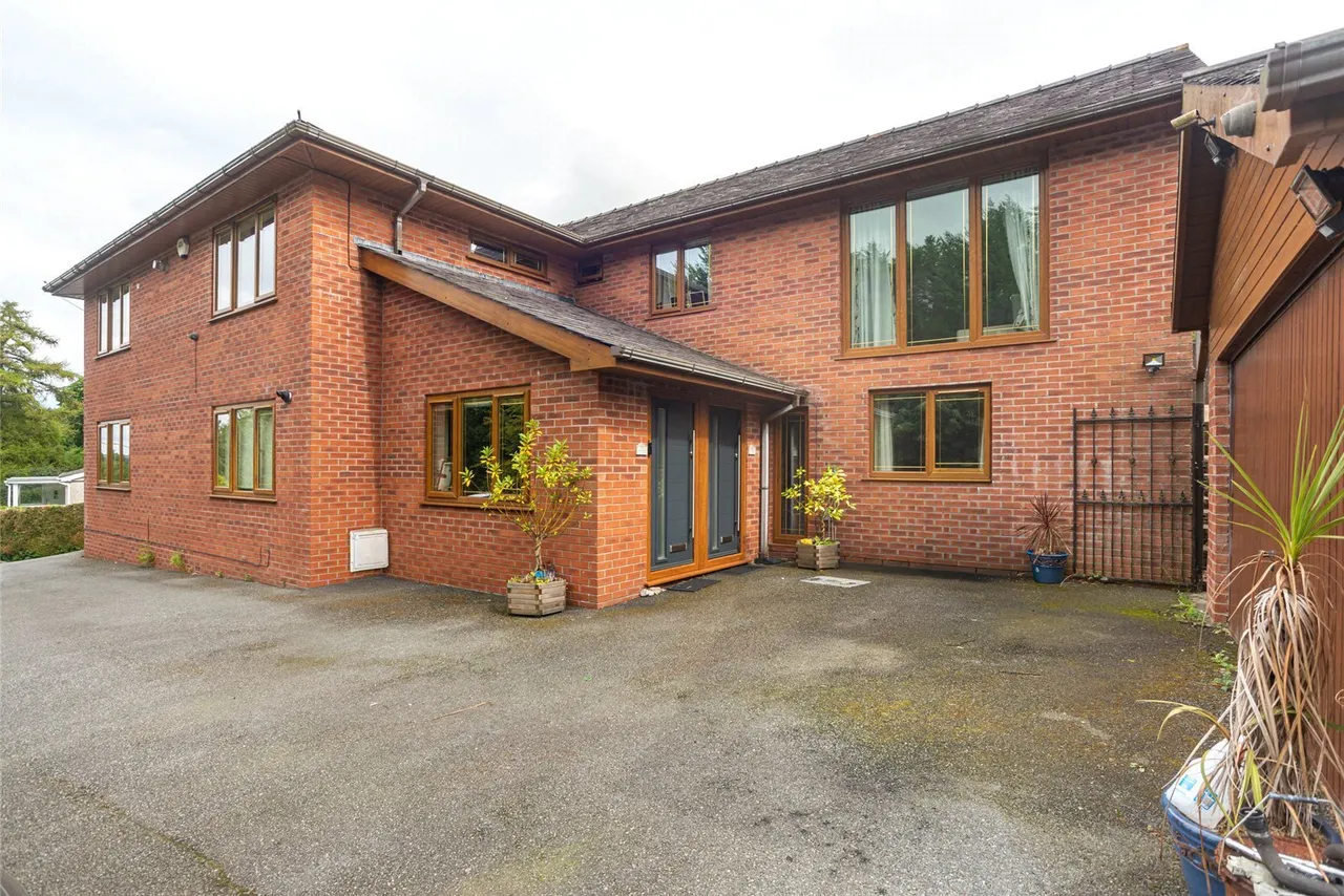 Treborth Road, Bangor, LL57, photo 15