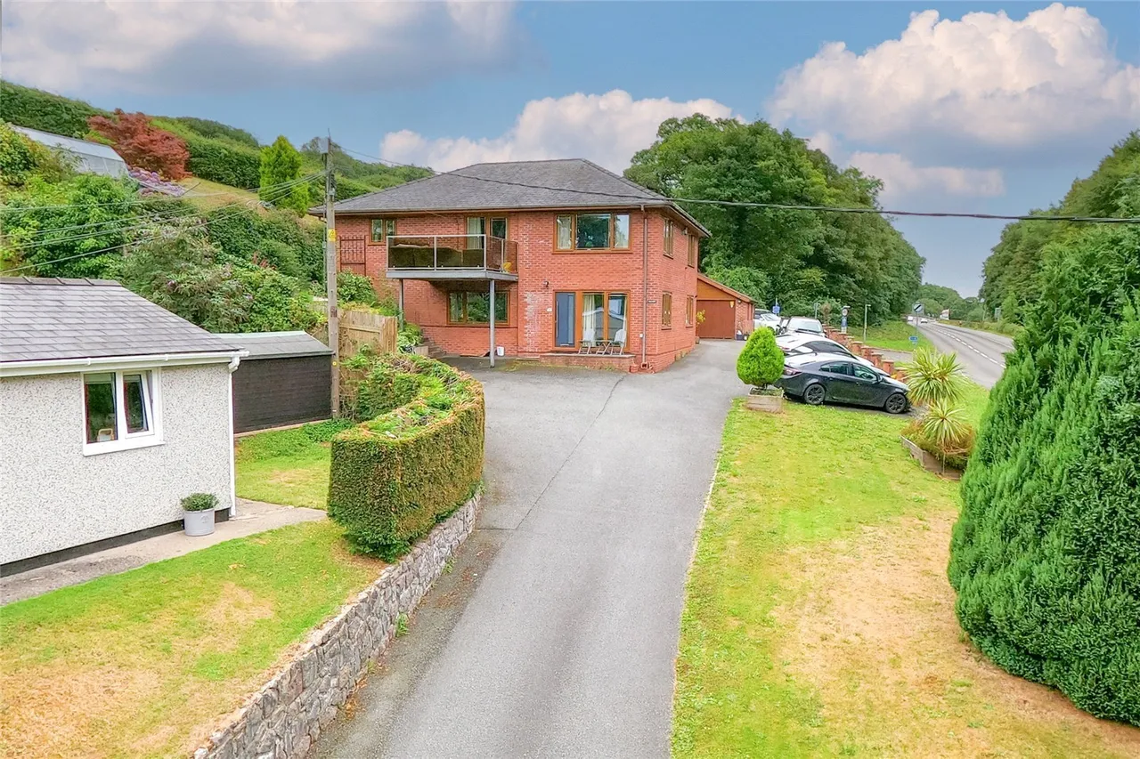 Treborth Road, Bangor, LL57, photo 38