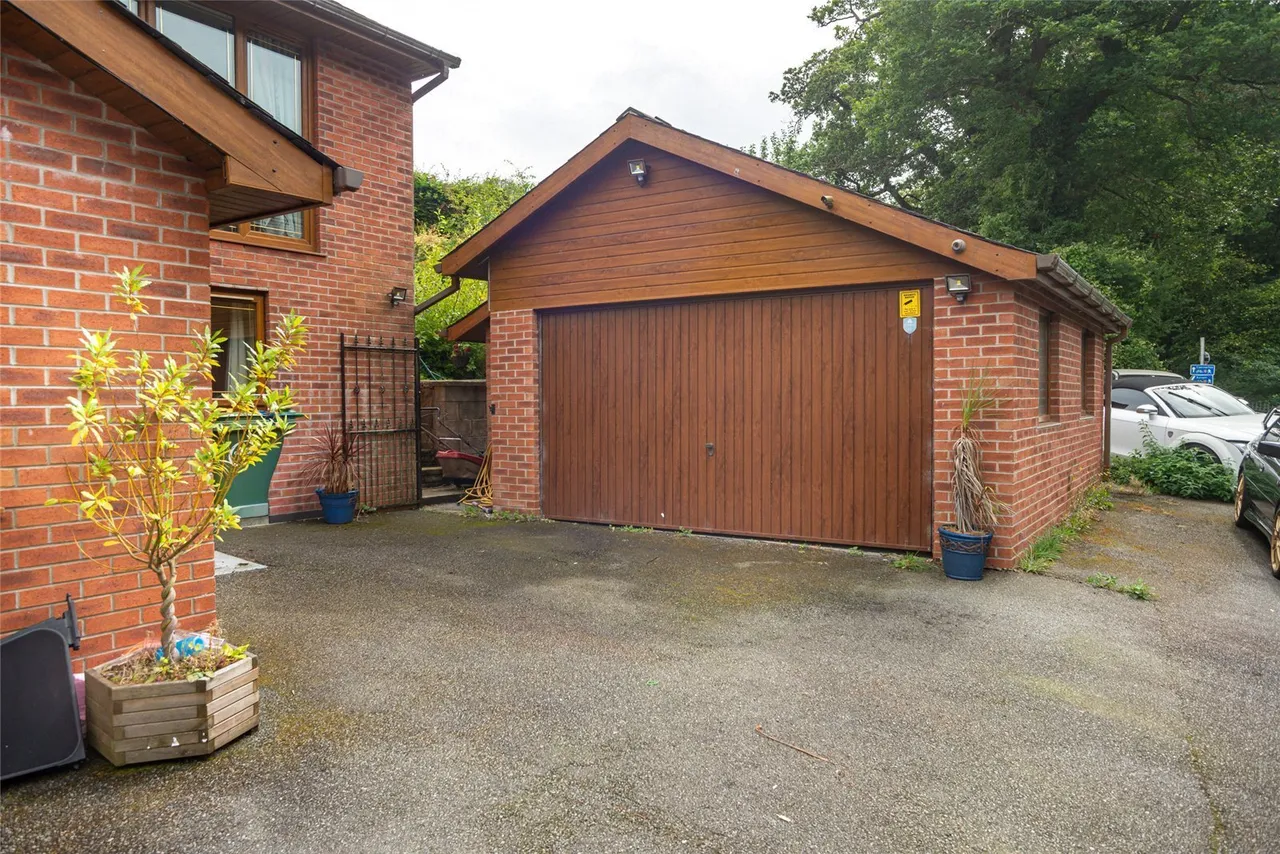 Treborth Road, Bangor, LL57, photo 16