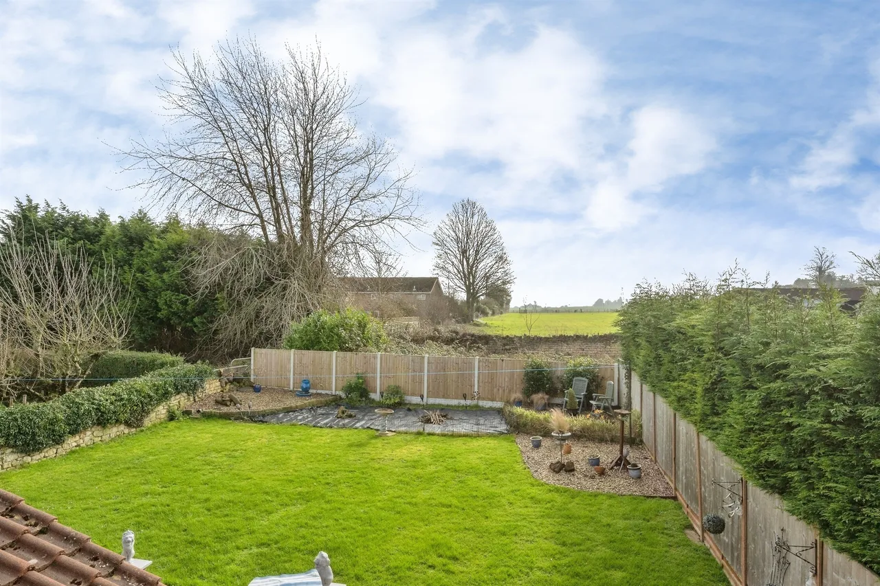 Holywell Lane, Braithwell, Rotherham, photo 4