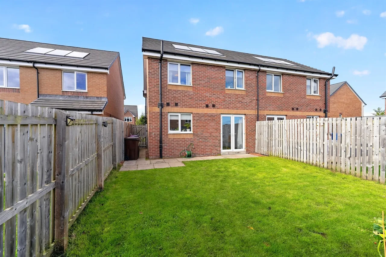 Raven Avenue, North Newmoor, KA11, photo 20