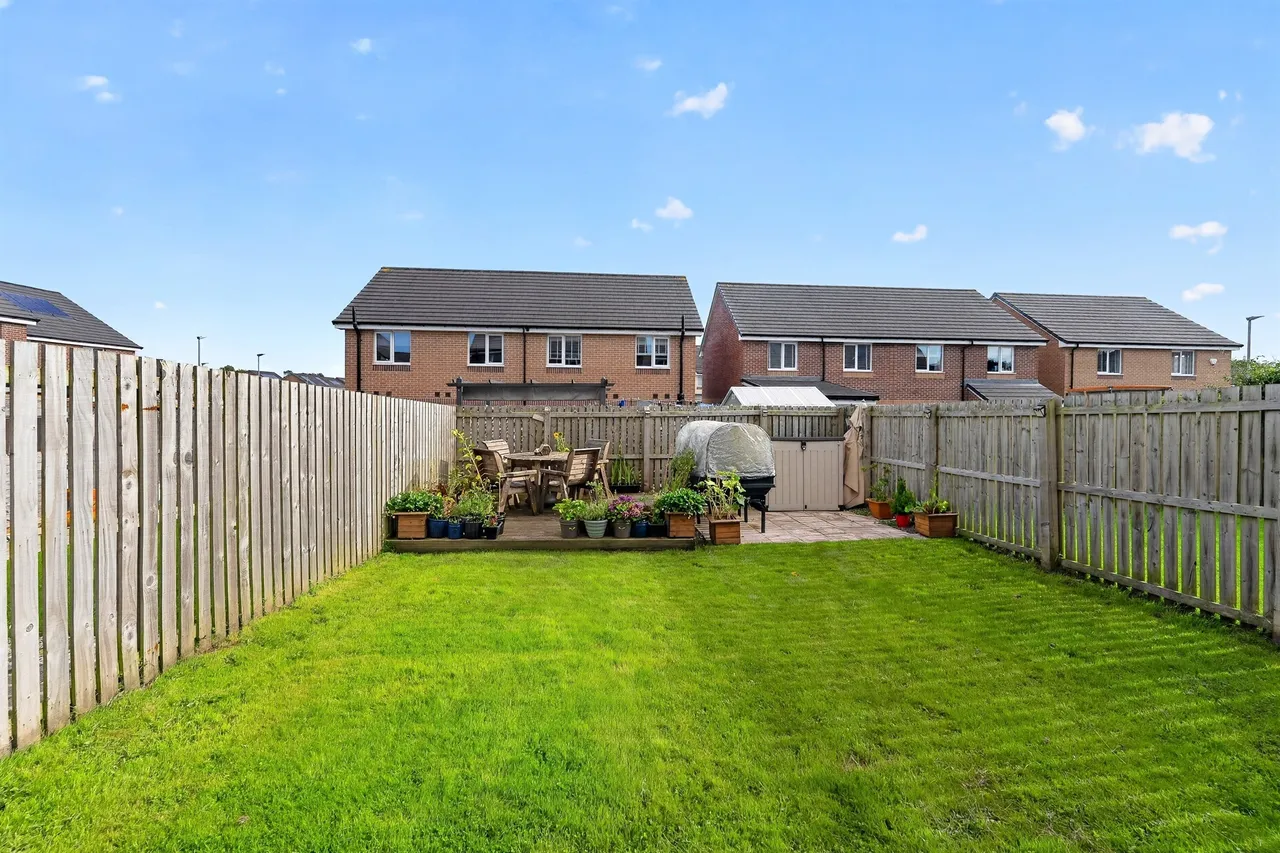 Raven Avenue, North Newmoor, KA11, photo 19