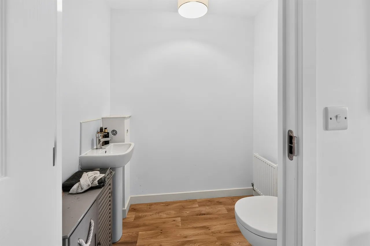 Raven Avenue, North Newmoor, KA11, photo 7