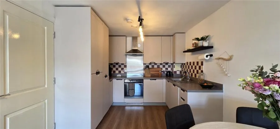 Crouch Gardens, Buntingford, SG9, photo 2