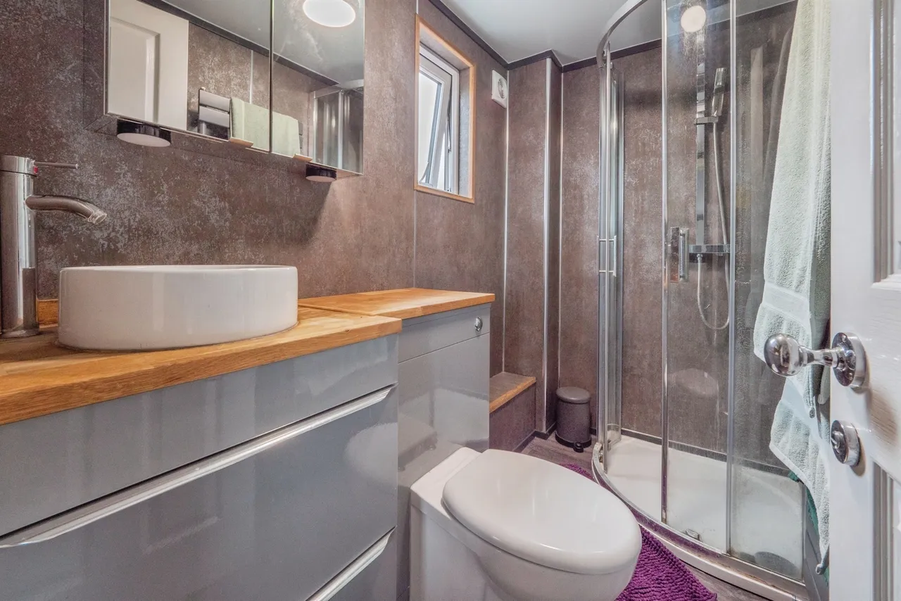Rodwell Avenue, Weymouth, DT4, photo 8
