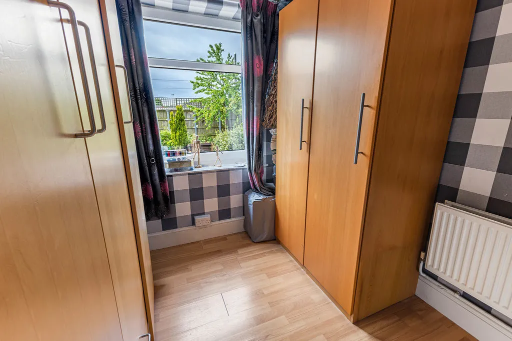 Rosefield Crescent, Rochdale OL16 5BD, photo 15