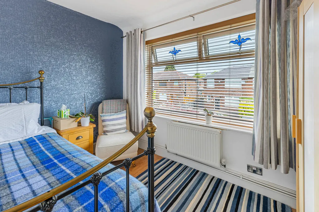 Rosefield Crescent, Rochdale OL16 5BD, photo 13