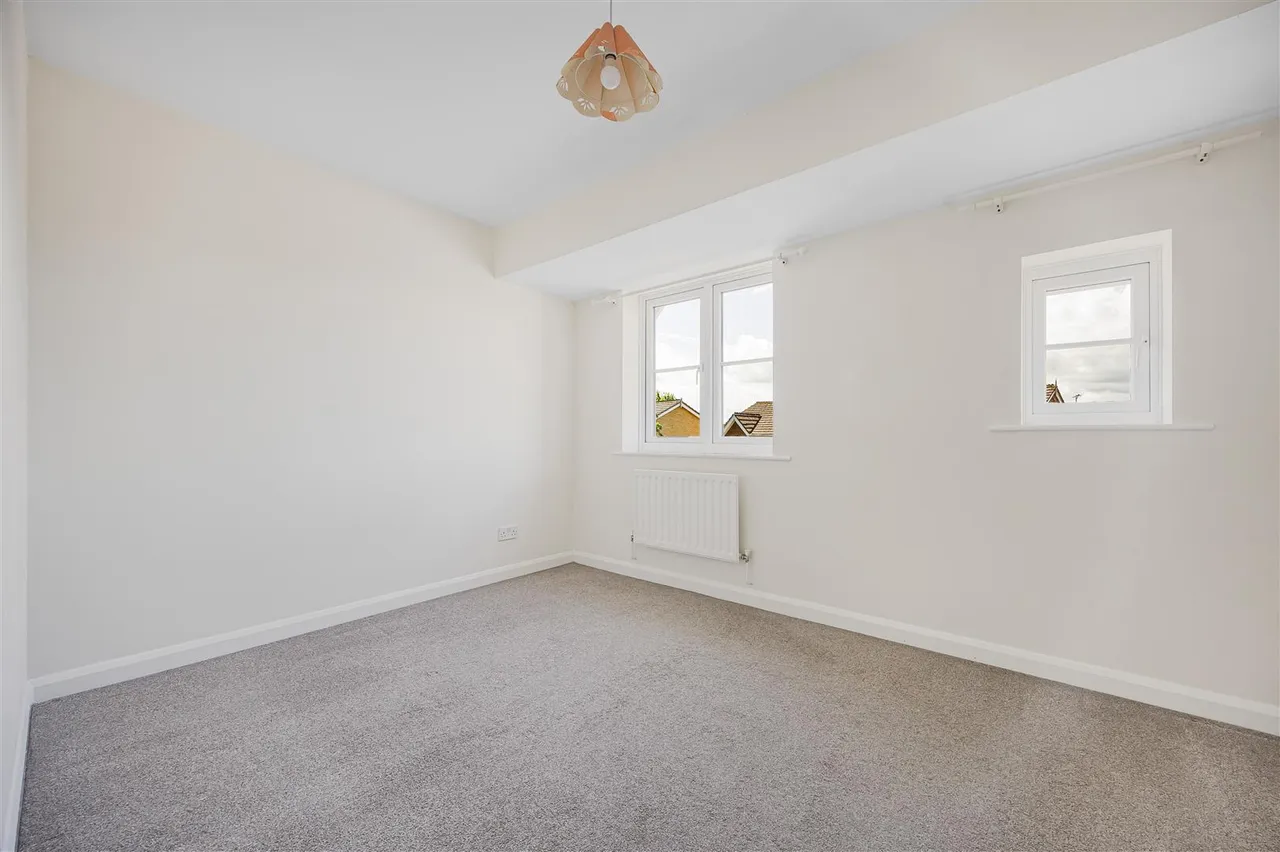 Morlais, Emmer Green, RG4, photo 7