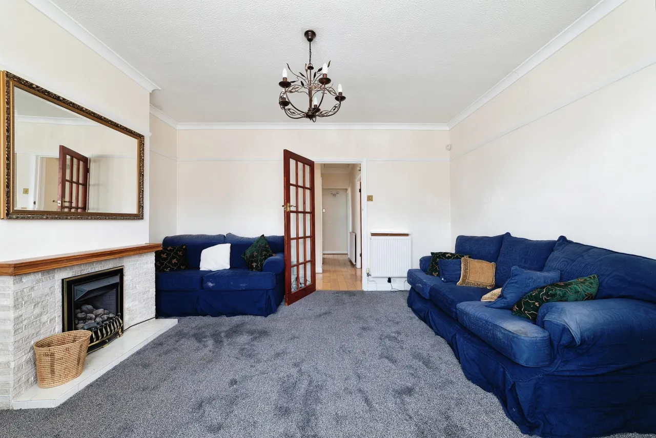 Strafford Avenue, Ilford, IG5, photo 3