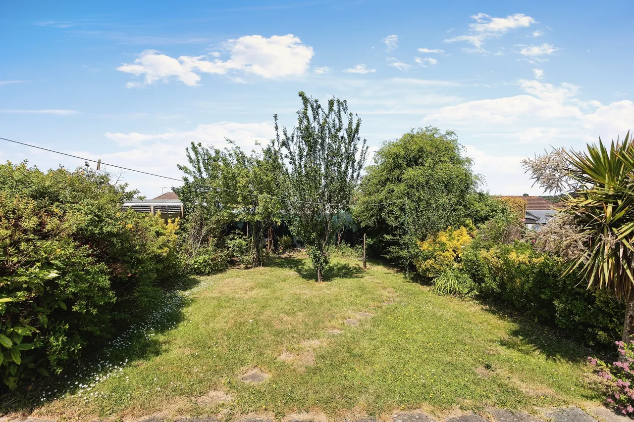 Strafford Avenue, Ilford, IG5, photo 13