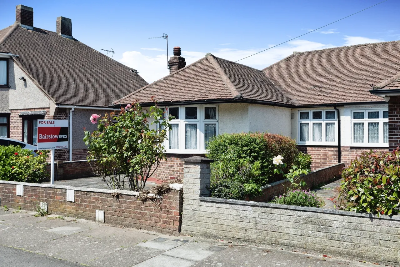 Strafford Avenue, Ilford, IG5, photo 15
