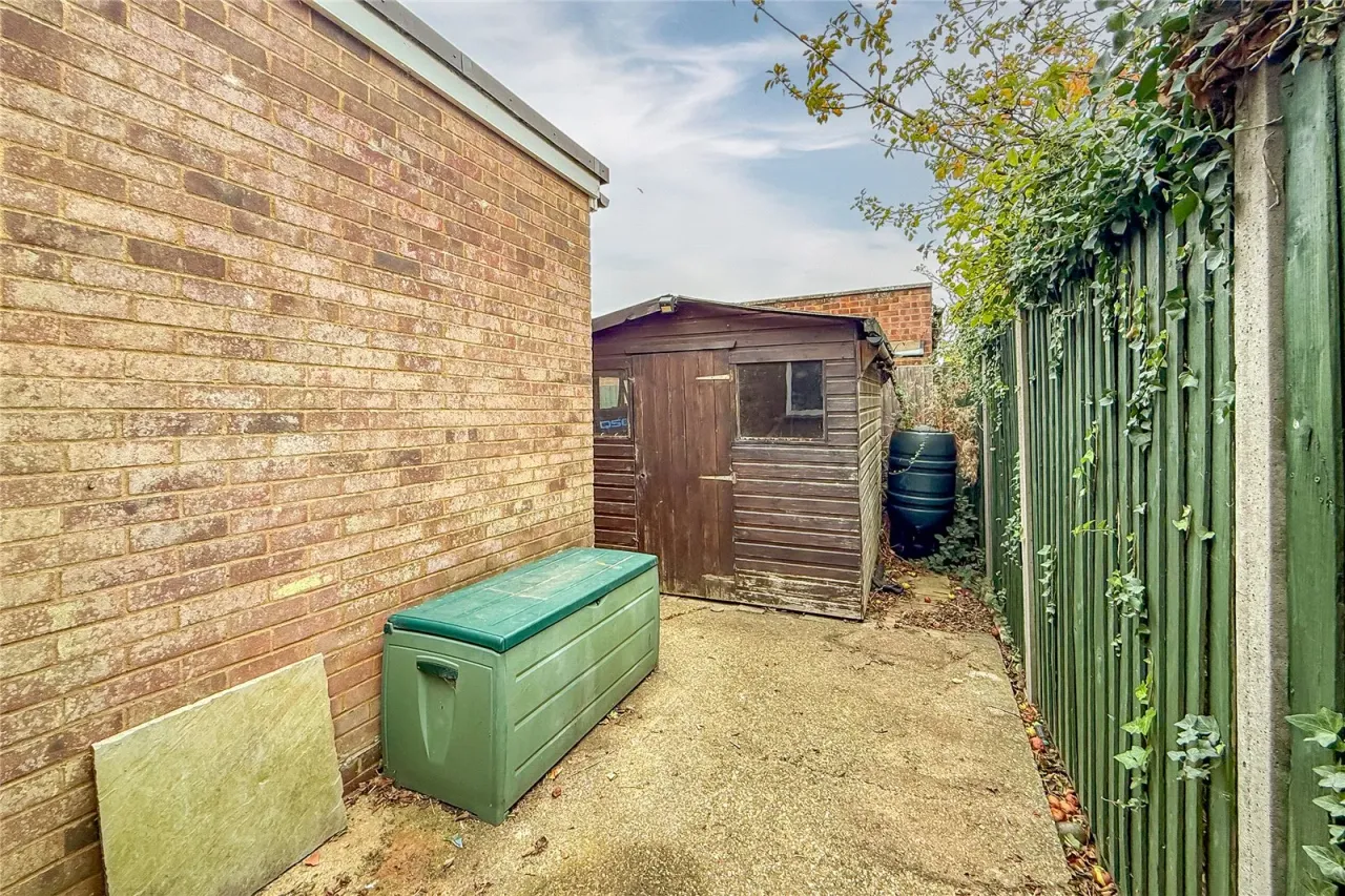 Elm Avenue, Caddington, LU1, photo 13