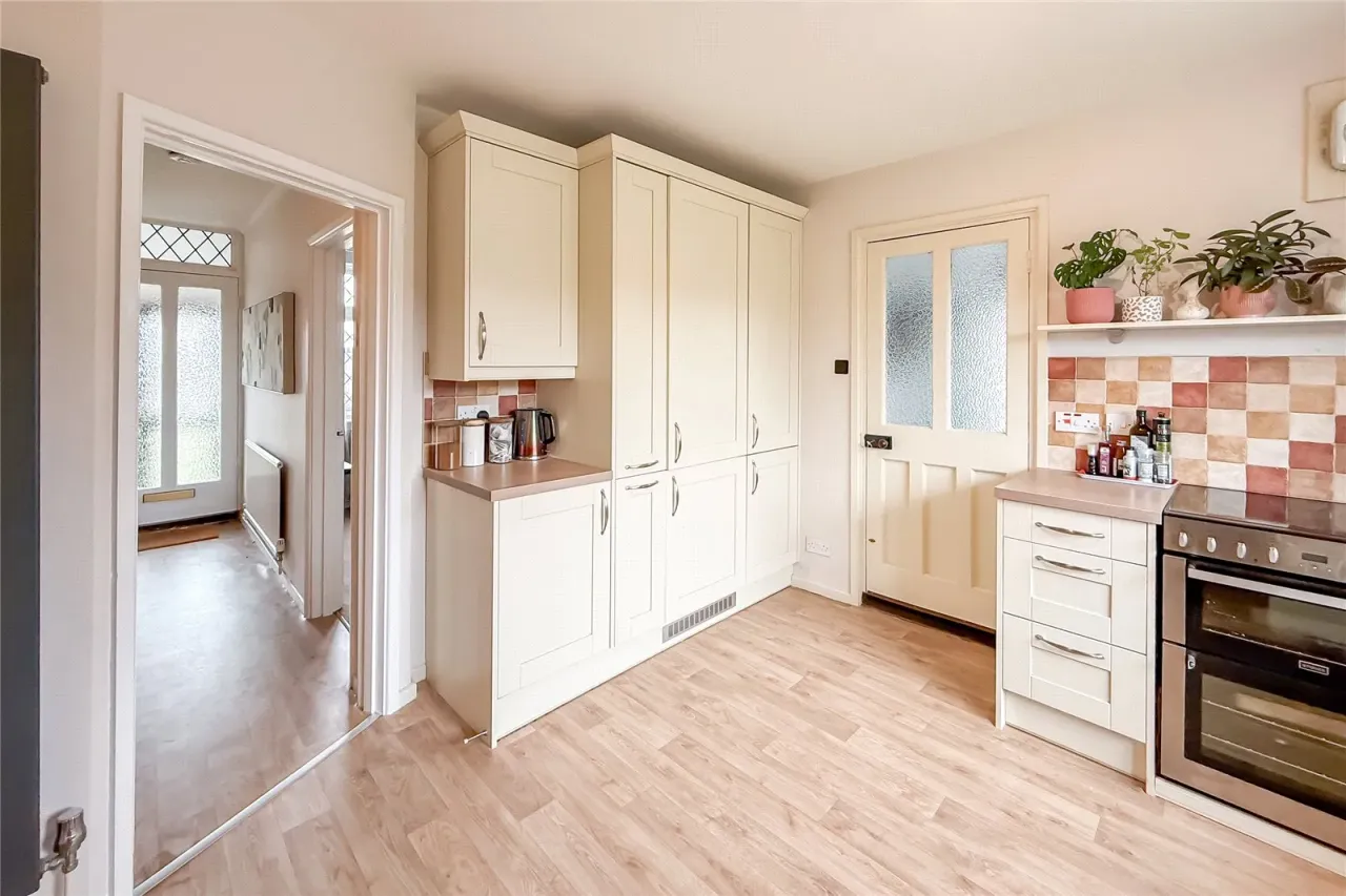 Elm Avenue, Caddington, LU1, photo 16