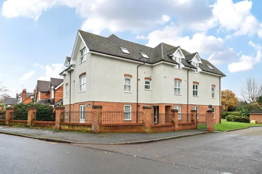 Heatherley Road, Camberley, GU15, photo 9