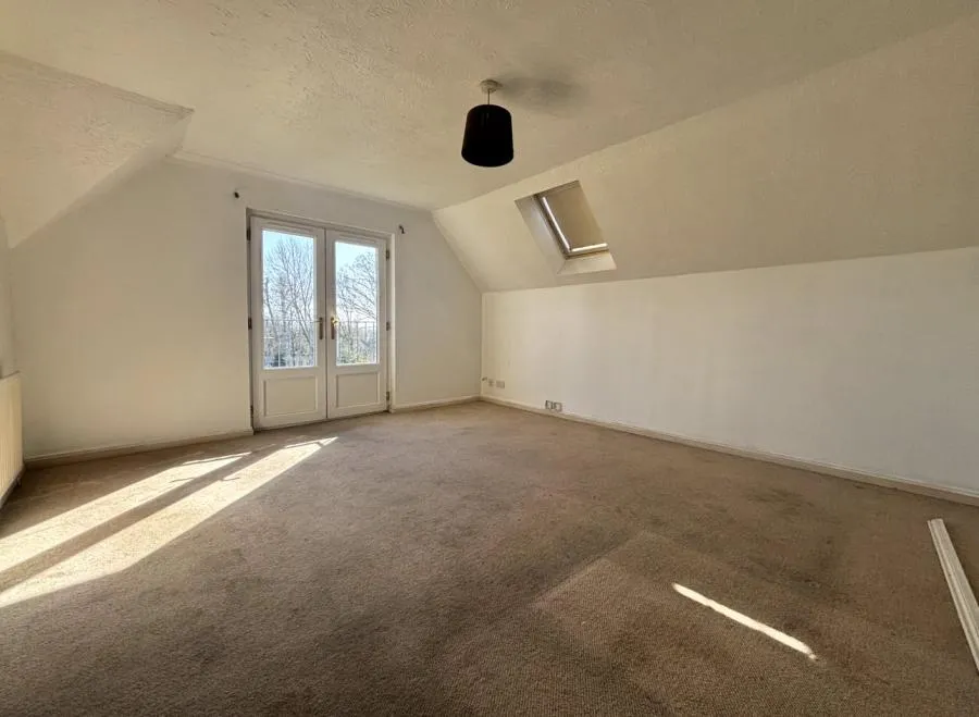 Heatherley Road, Camberley, GU15, photo 3