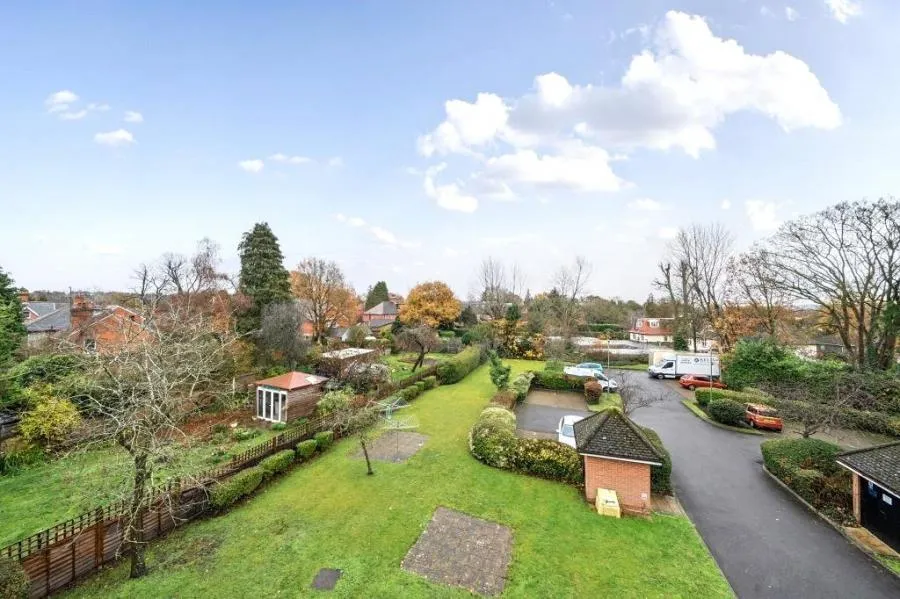 Heatherley Road, Camberley, GU15, photo 11