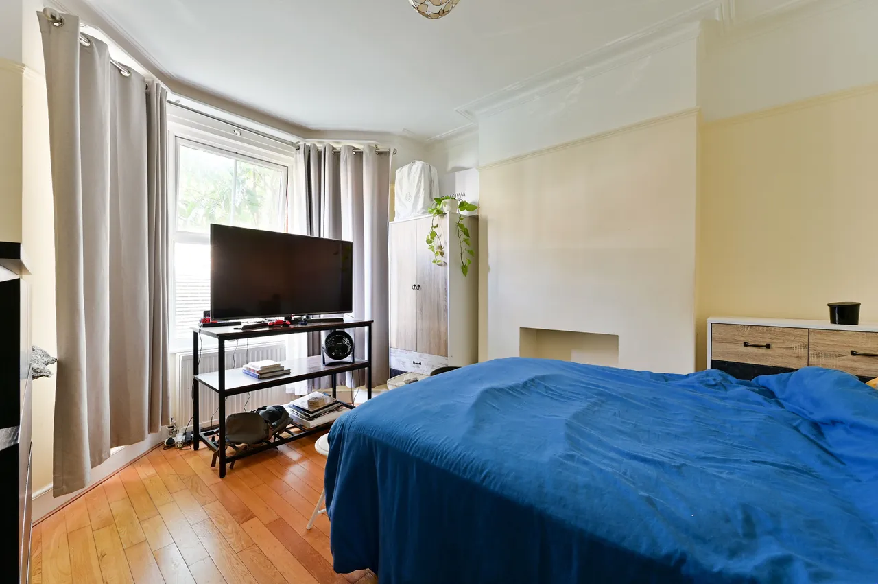 39 Trewince Road, London, photo 5