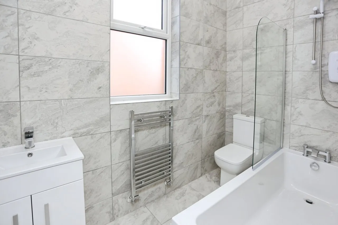 Lawton Road, Heaton Moor, SK4, photo 6