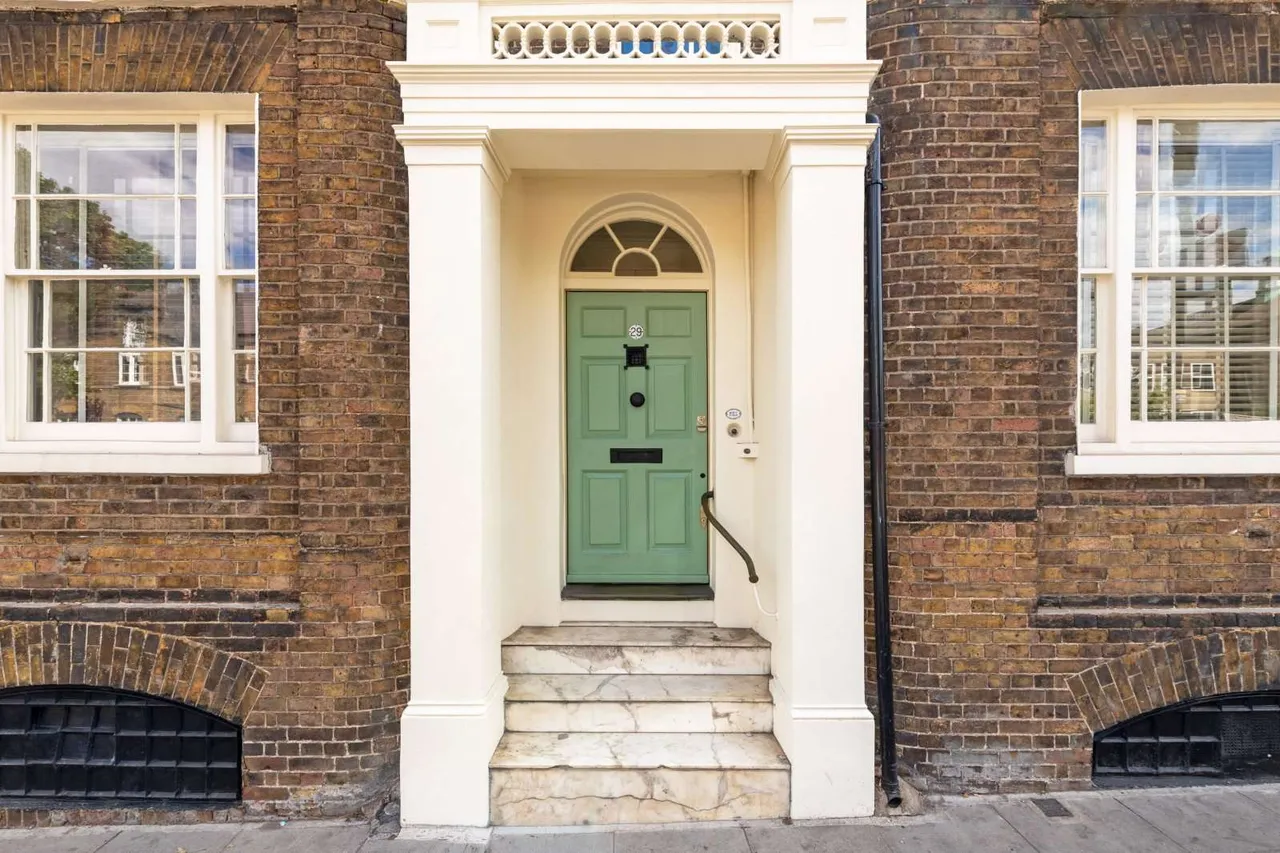 West Hill, Putney, London, SW18 1RB, photo 2