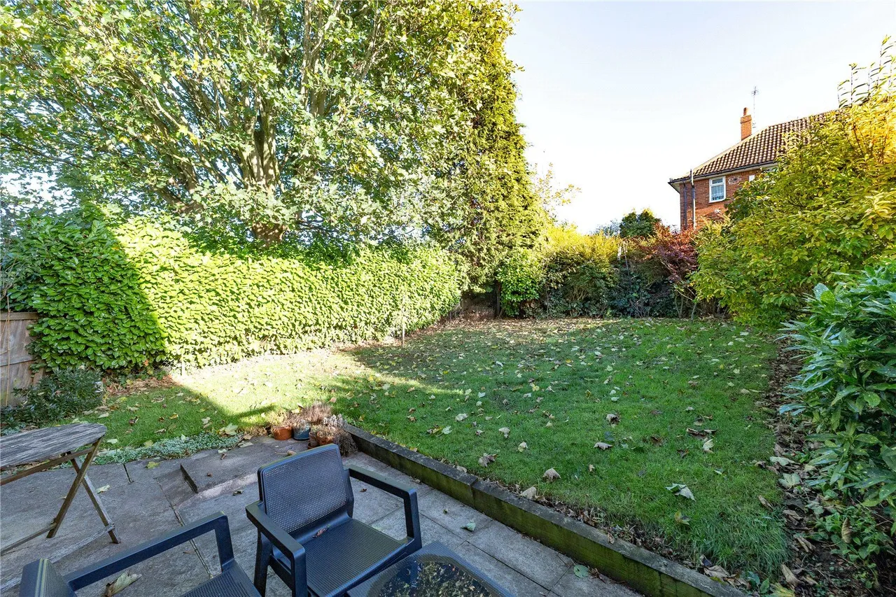 Lincombe Mount, Leeds, LS8, photo 16