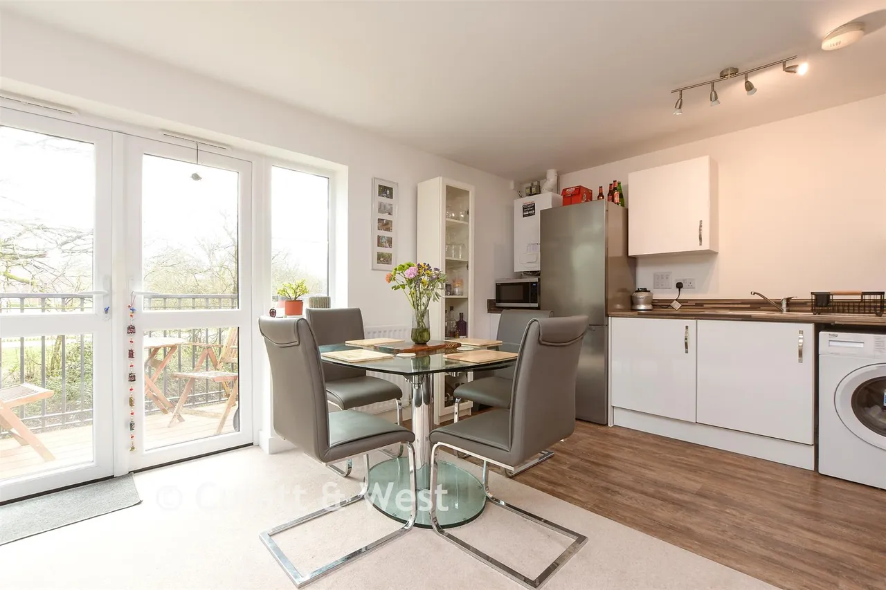 Shetland Close, Cranleigh, GU6, photo 4