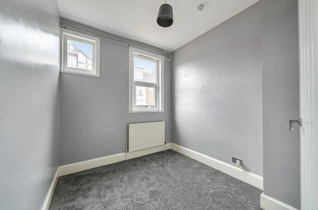 Roundhay Mount, Chapel Allerton, LS8, photo 14