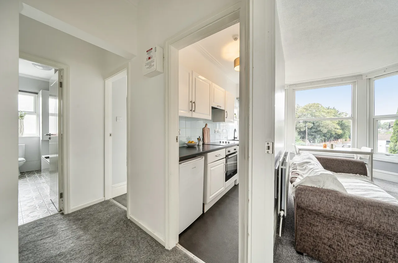 Roundhay Mount, Chapel Allerton, LS8, photo 6