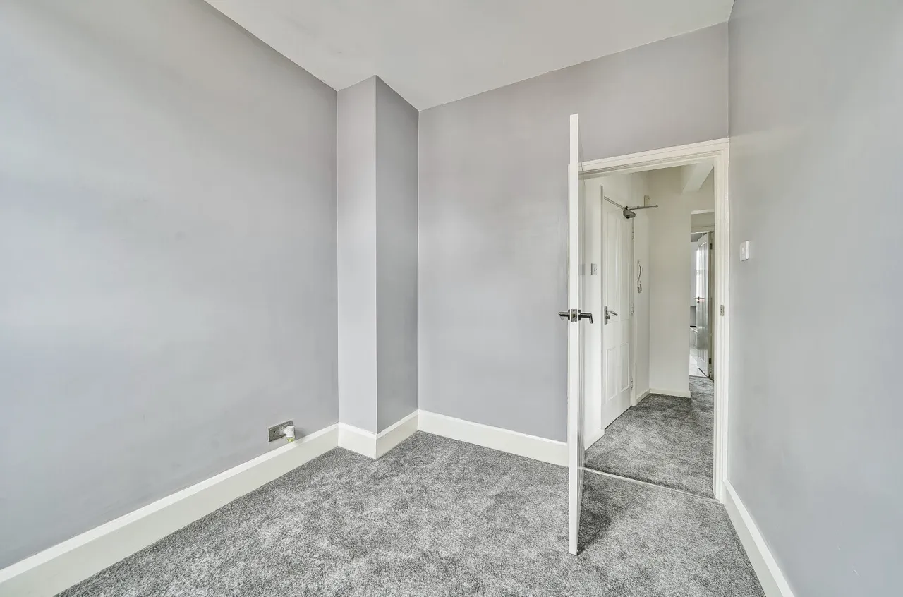 Roundhay Mount, Chapel Allerton, LS8, photo 15