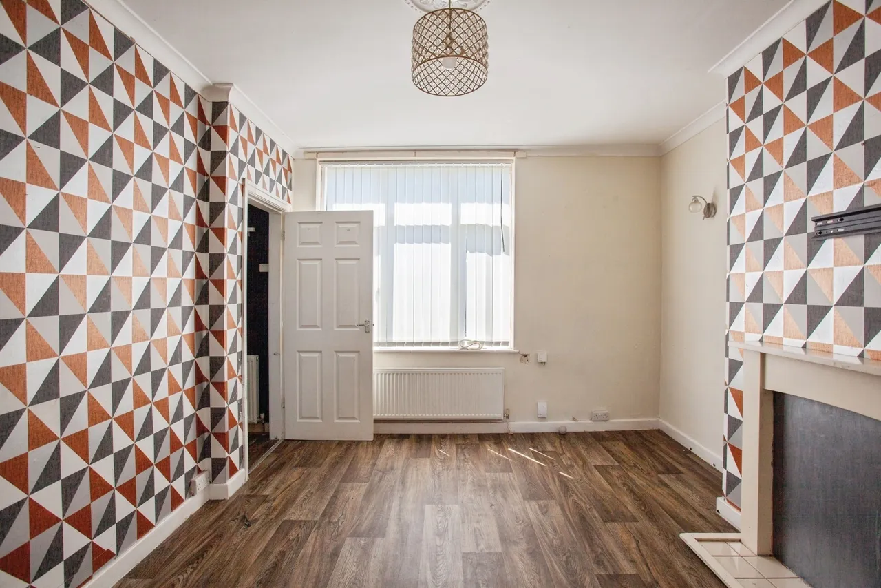 Beck Road, Sheffield, S5, photo 13