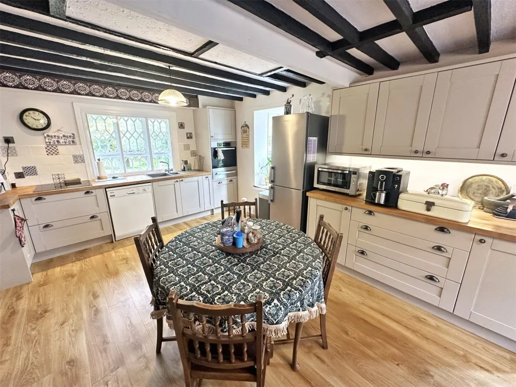 Brockenhurst, Hampshire, photo 8