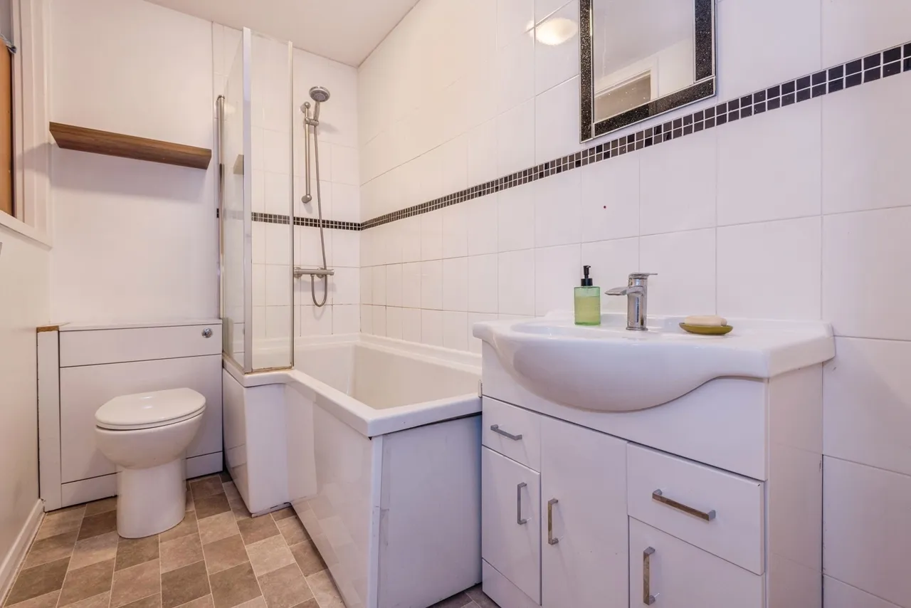 Gill Crescent, Taunton, TA1, photo 6