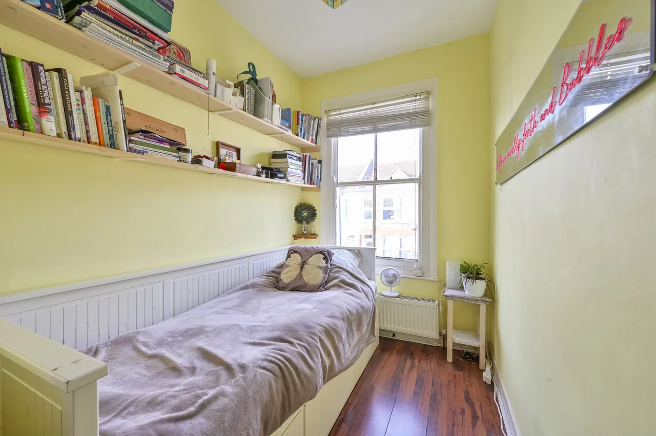 London, SW19, photo 6