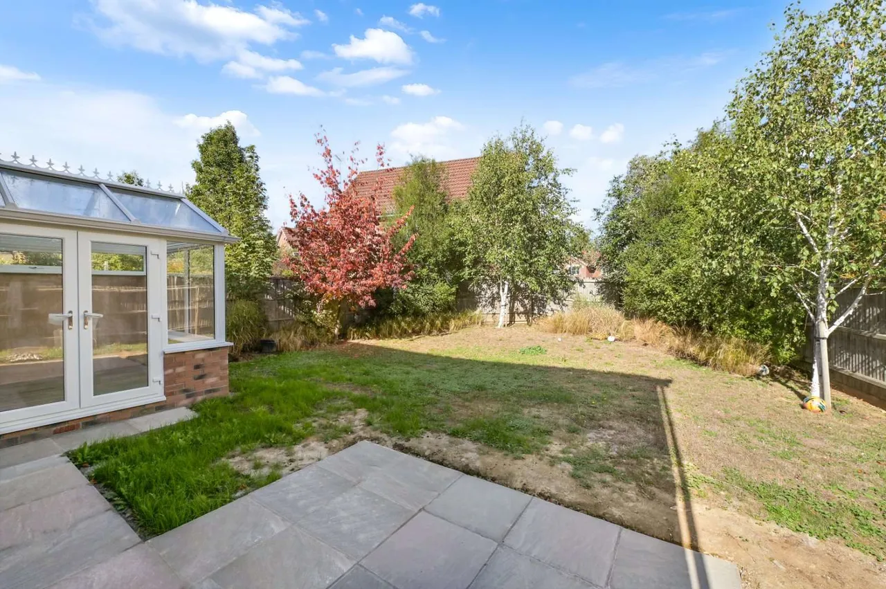 Scarborough Drive, Croxley Green, WD3, photo 16