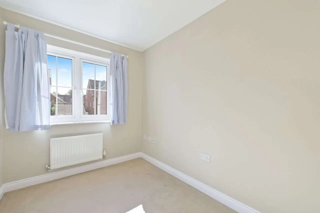 Scarborough Drive, Croxley Green, WD3, photo 9