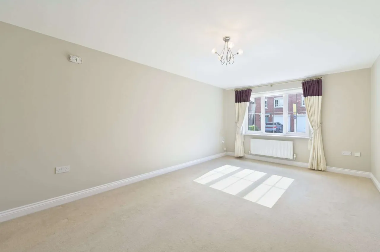 Scarborough Drive, Croxley Green, WD3, photo 4