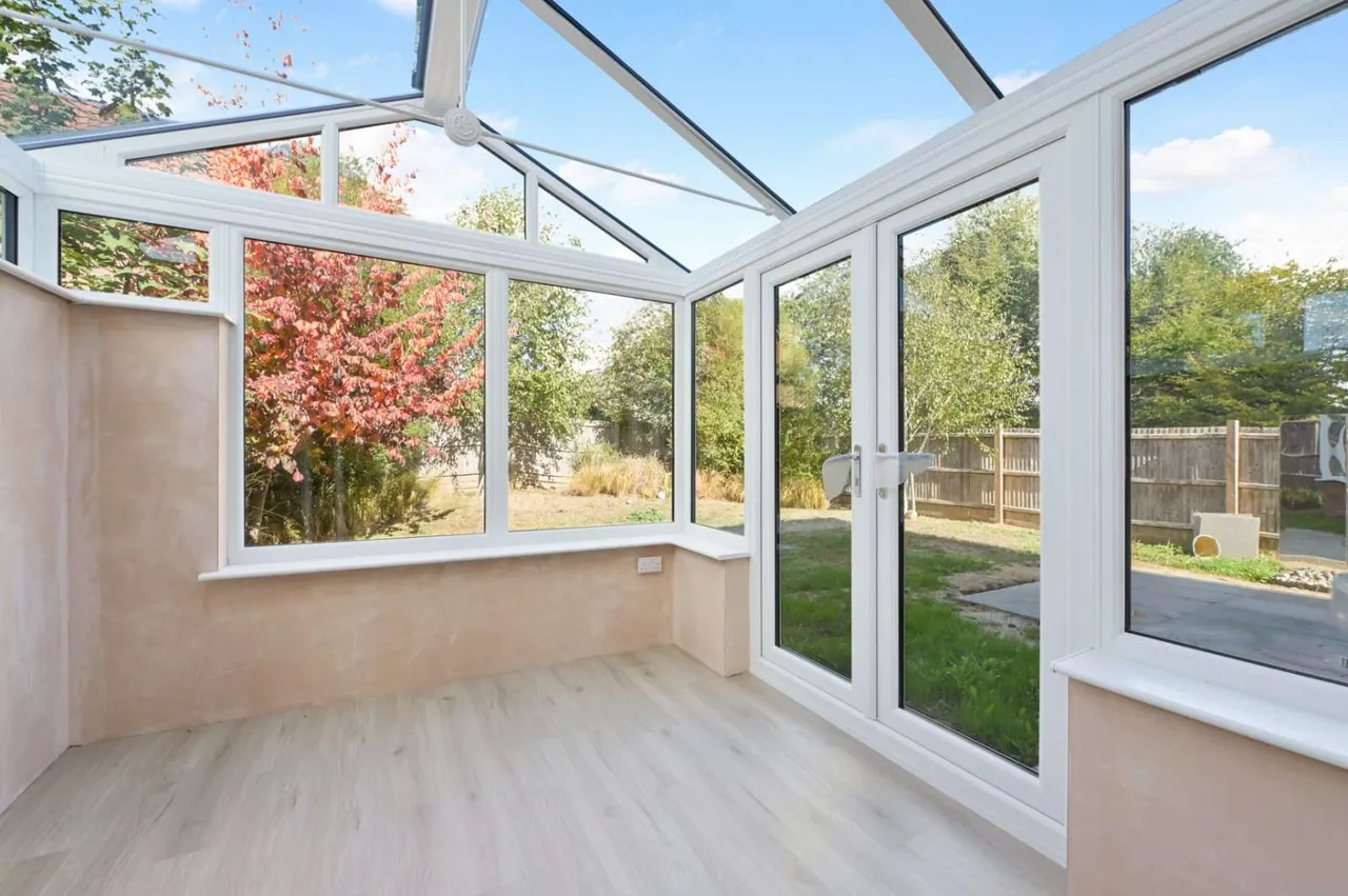 Scarborough Drive, Croxley Green, WD3, photo 6