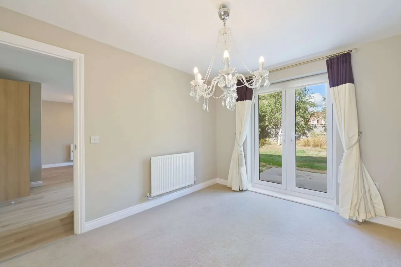Scarborough Drive, Croxley Green, WD3, photo 5
