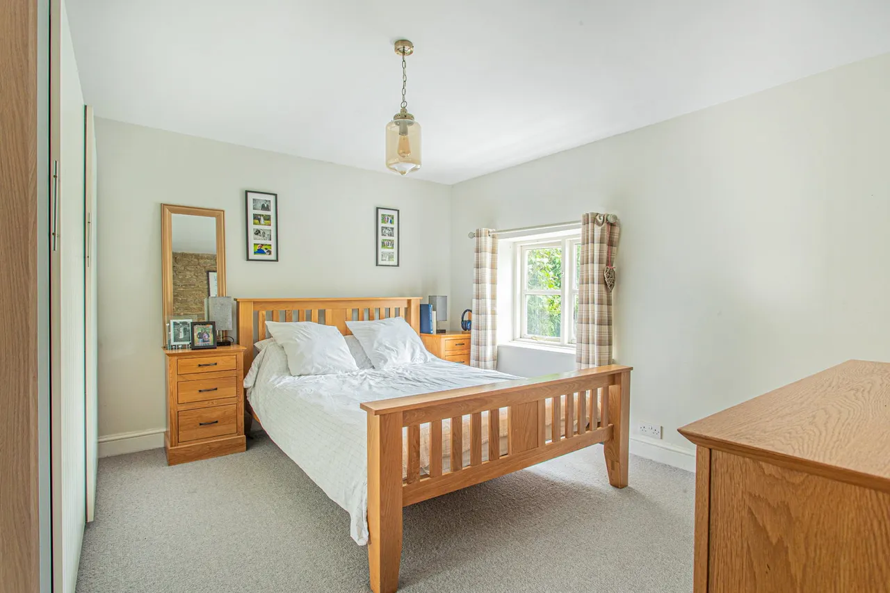 Crudwell, Wiltshire, photo 25