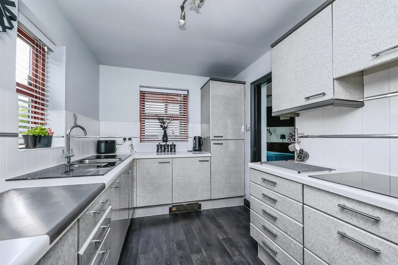Charlotte Street, Ilkeston, DE7, photo 13
