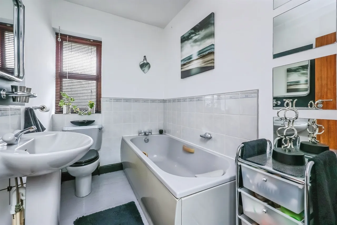 Charlotte Street, Ilkeston, DE7, photo 27