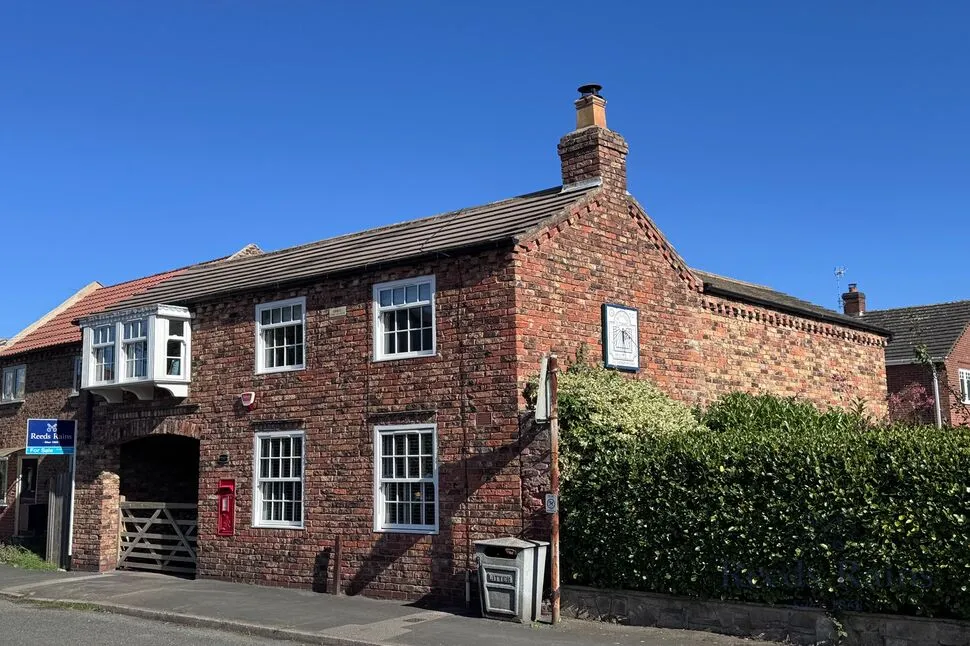 Main Street, Hemingbrough, YO8, photo 8