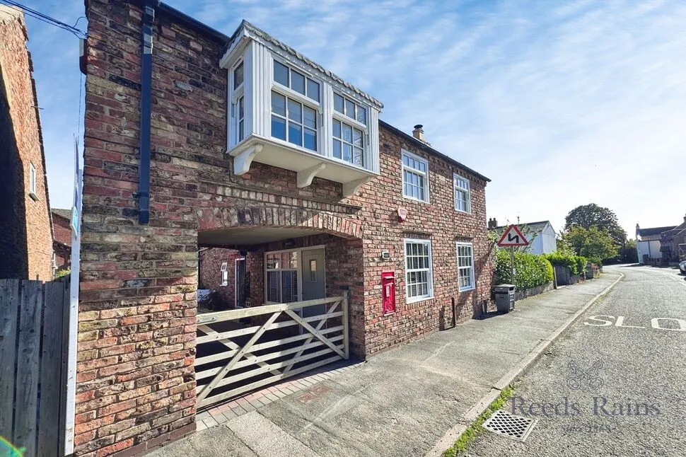 Main Street, Hemingbrough, YO8, photo 27