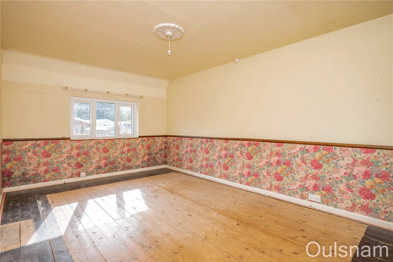 Penmanor, Finstall, Bromsgrove, Worcestershire, B60 3BY, photo 10