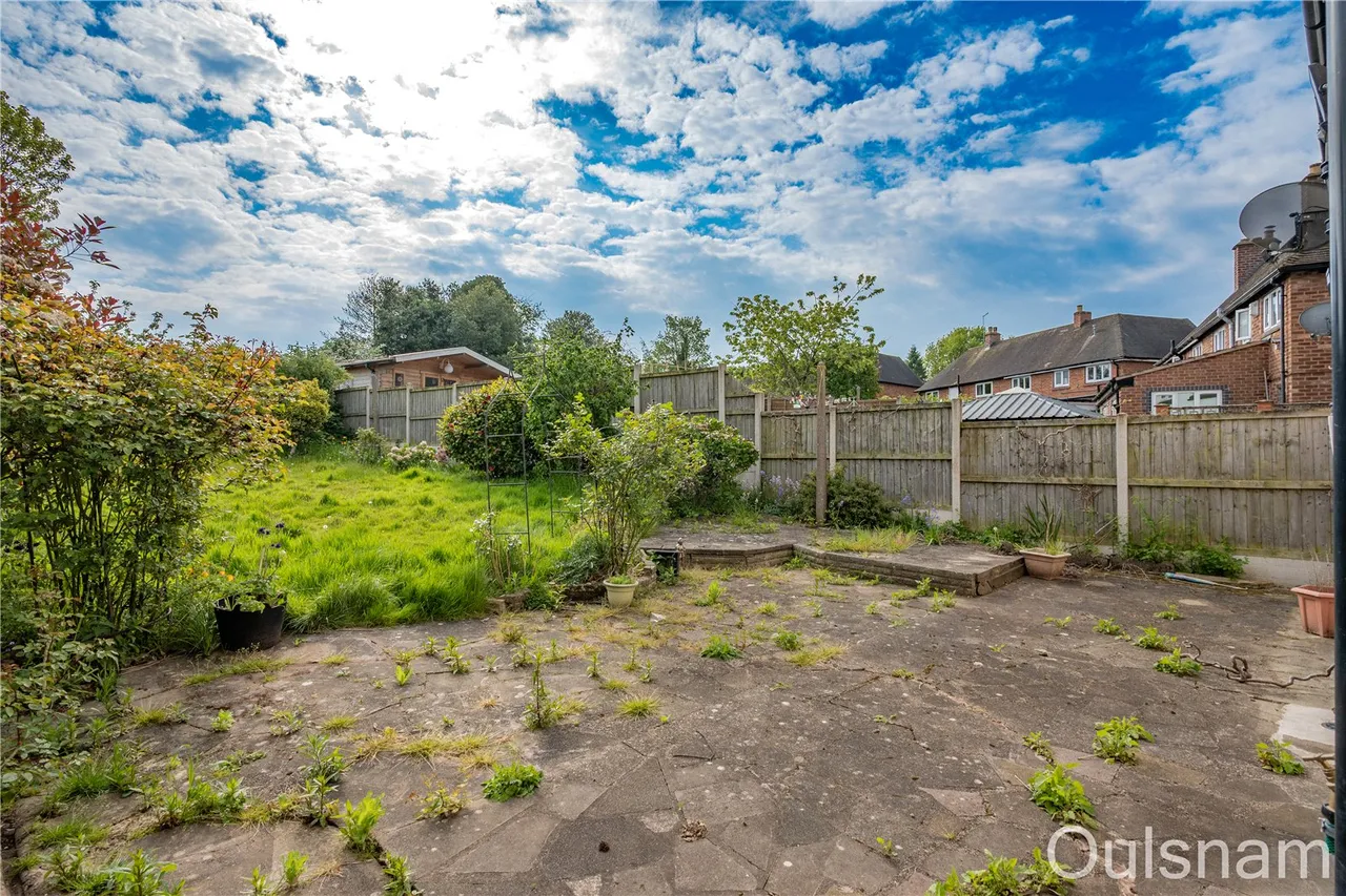 Penmanor, Finstall, Bromsgrove, Worcestershire, B60 3BY, photo 18