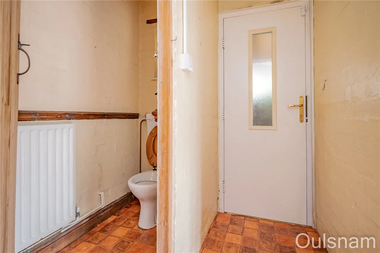 Penmanor, Finstall, Bromsgrove, Worcestershire, B60 3BY, photo 7